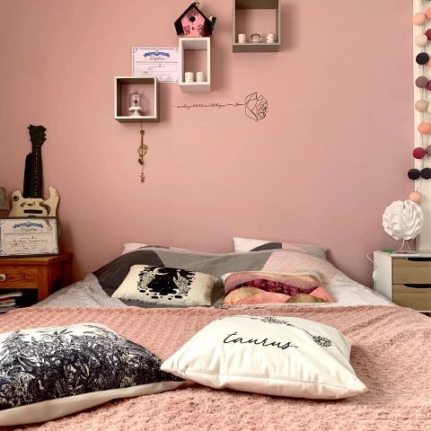#bed,#bedroom,#taurus,#pink,#rose,#pchomesanctuary,#homesanctuary,#createfromhome,#stayinspired