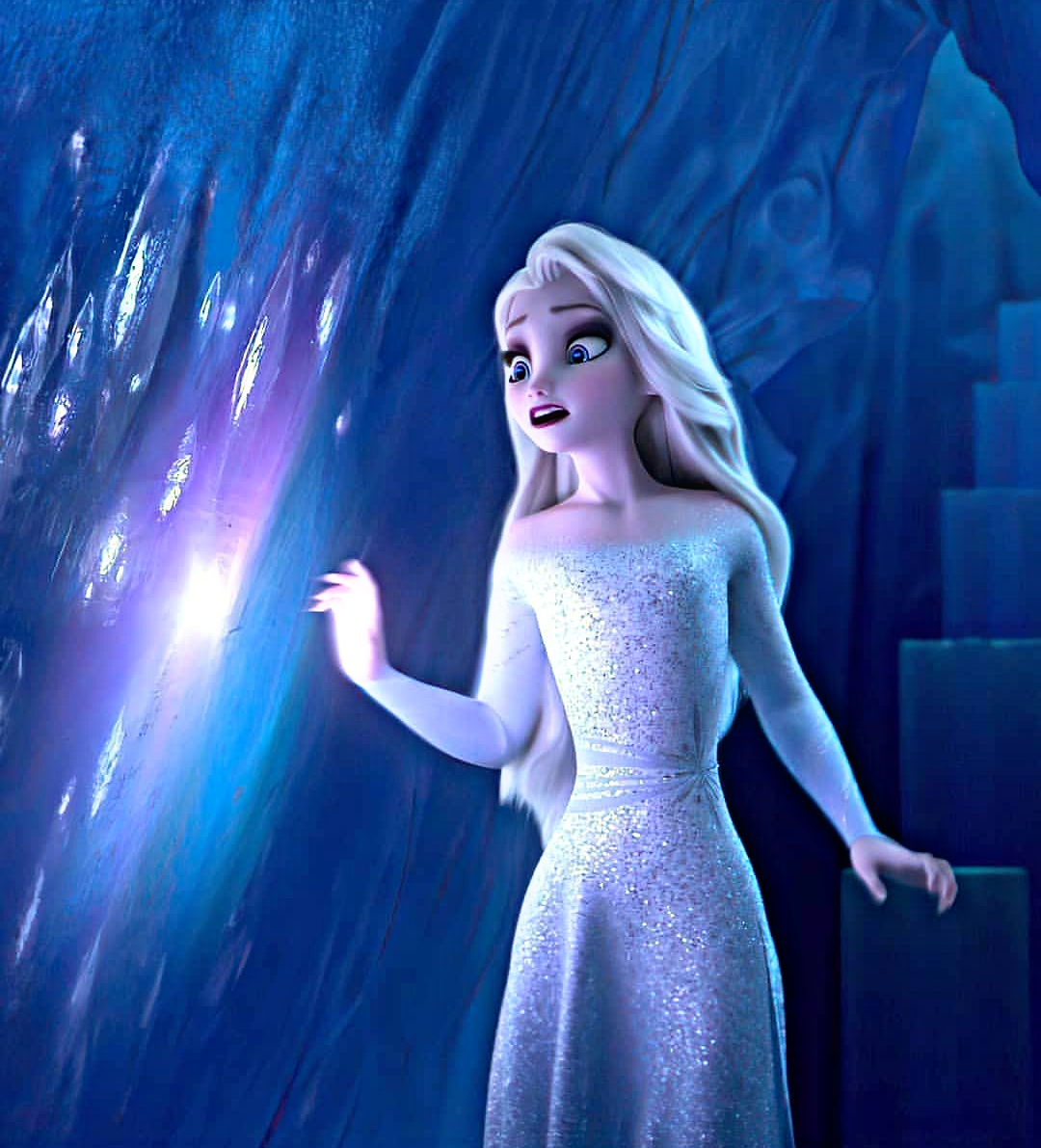 frozen 2 elsa in ahtohallan